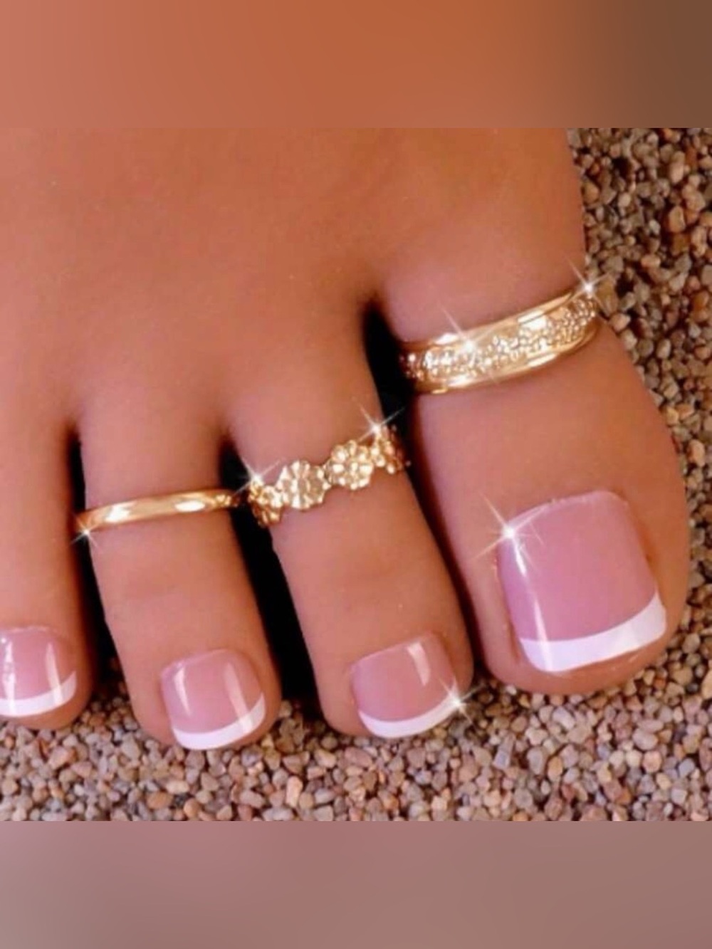 Gold Toe Ring Set with Floral Accent